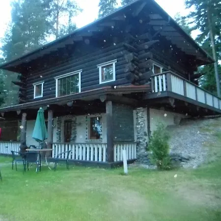 Uranlinna Holiday home *